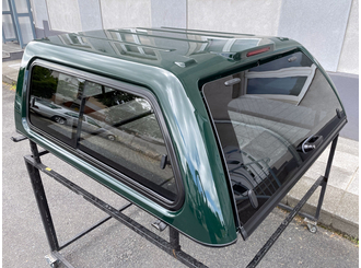 Aeroklas Stylish felépítmény - csúsztatható oldalüveg - központi zár nélkül - V7V7 ontario zöld - <span style="color:#FFA500;">használt</span> - Volkswagen D/C 2010-2020