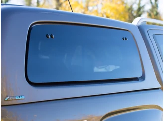 Aeroklas Hardtop Ersatzteil - Seitenscheibe, aufklappbar, rechts - Zentralverriegelung - Ranger, Amarok D/C 2023-