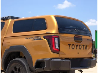 Aeroklas Stylish hardtop - pop-out side window - painted - Toyota D/C 2026-