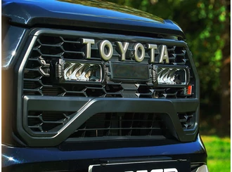 Lazer Lamps Hűtőmaszk LED lámpa szett - Hilux GR Sport II 2025-