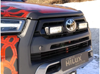 Lazer Lamps Hűtőmaszk LED lámpa szett - Hilux Invincible 2021-