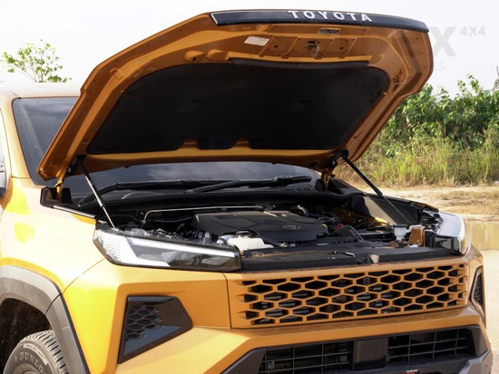 Aeroklas motorháztető teleszkóp, szett - Hilux 2026- 