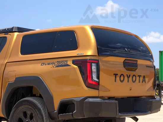 Aeroklas Stylish hardtop - pop-out side window - 218 black - Toyota D/C 2026-