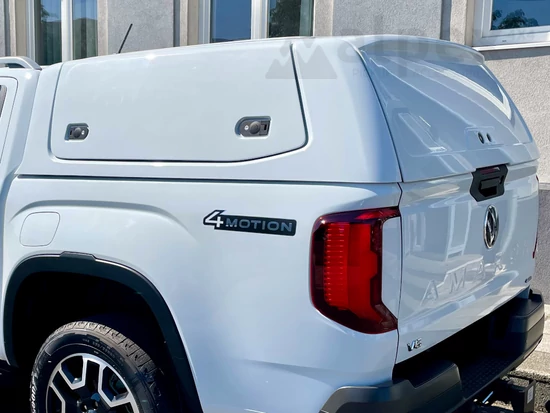 Aeroklas Work hardtop - pop-up side door - 2E2E; L9F0 clear white - Amarok D/C 2023-